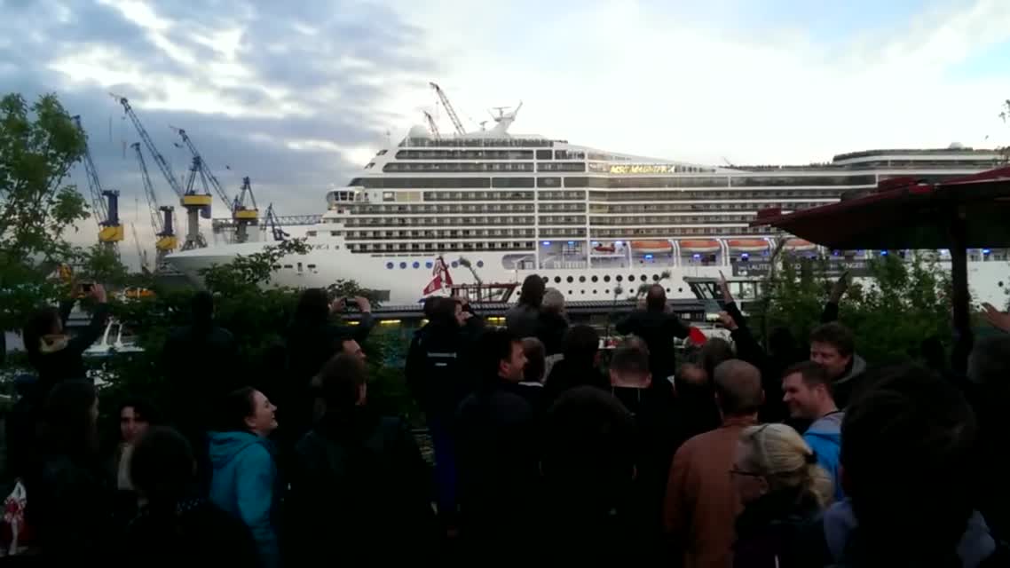 Cruise Ship playing Seven Nation Army