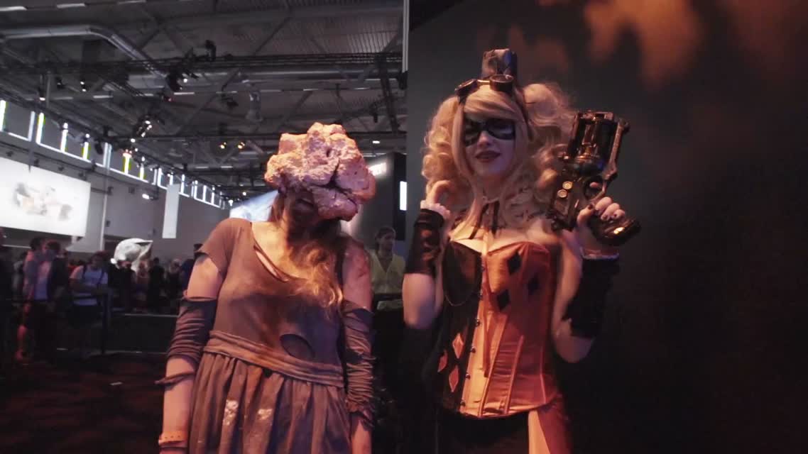 Fashion week How about PlayStation COSPLAY! How many can you spot