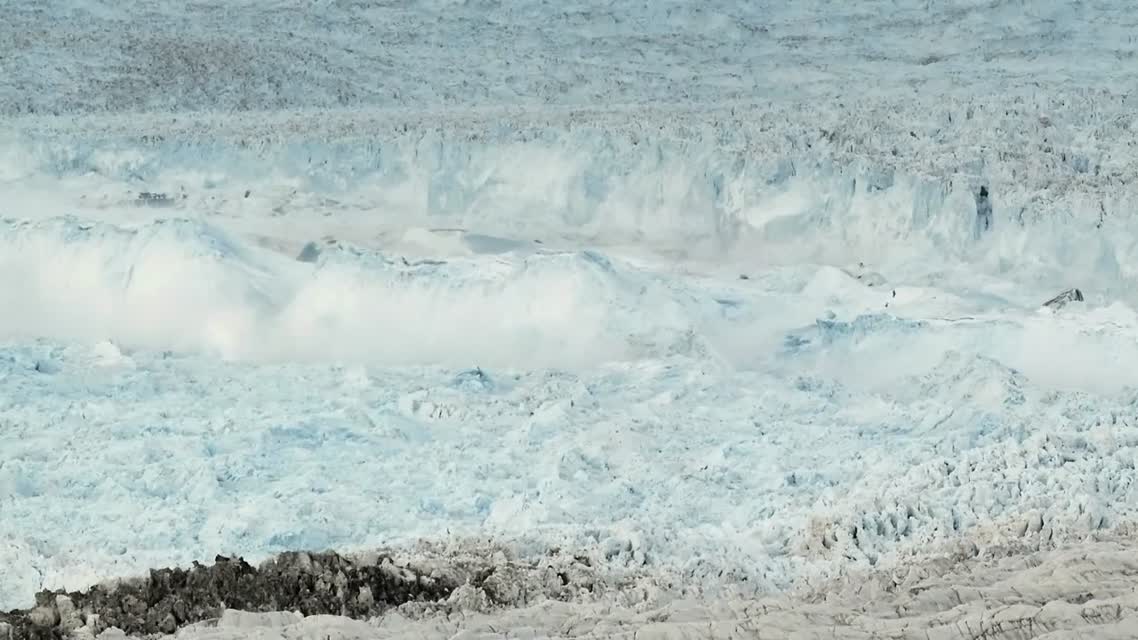Cход ледника в Гренландии