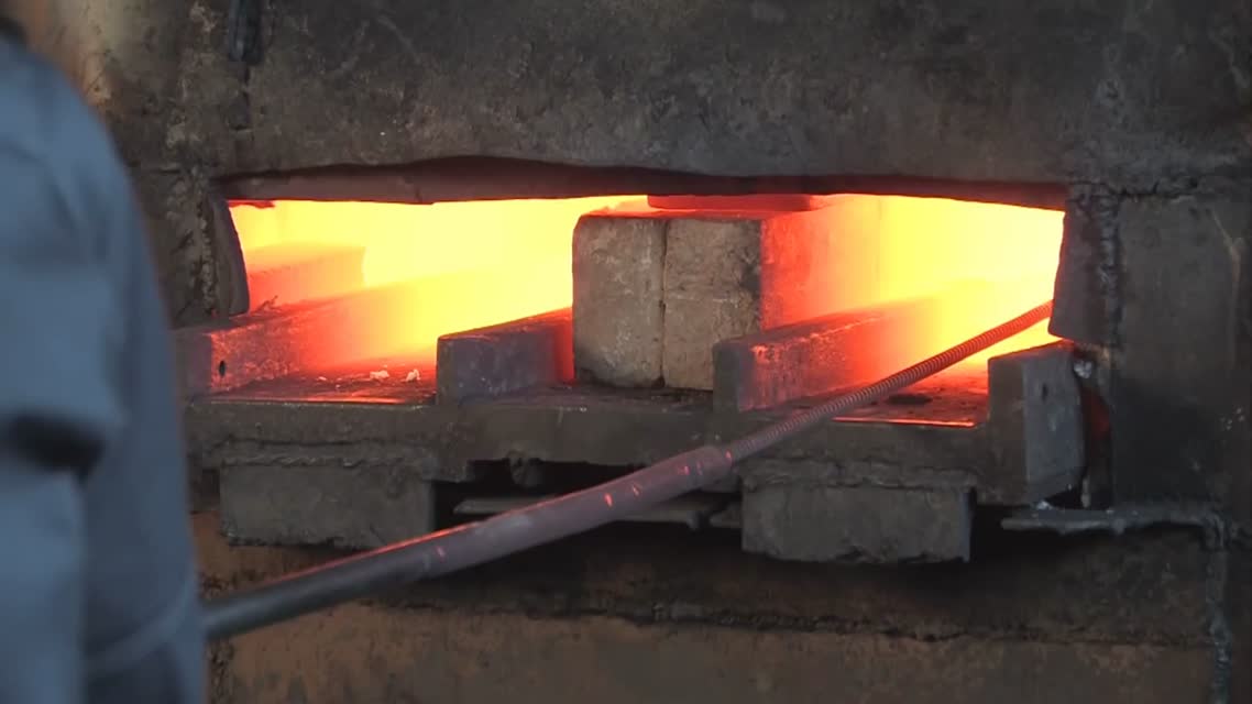 Процесс производства лопат из рельсовой стали