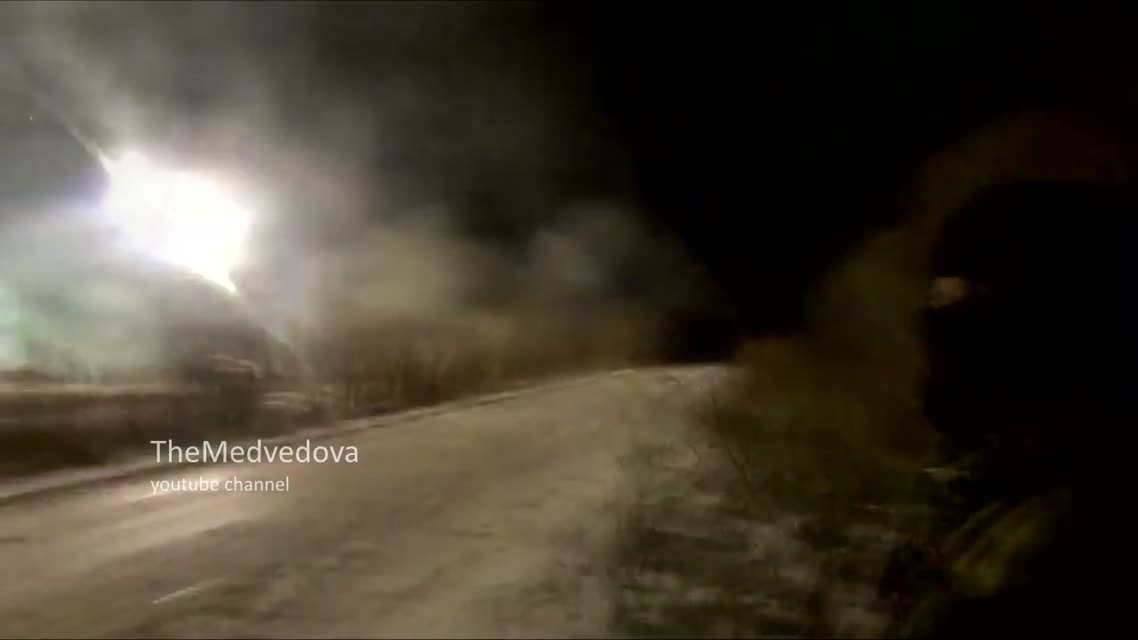 Грады Новороссии ведут огонь по АТО - BM-21 Grad Novorossia militias firing