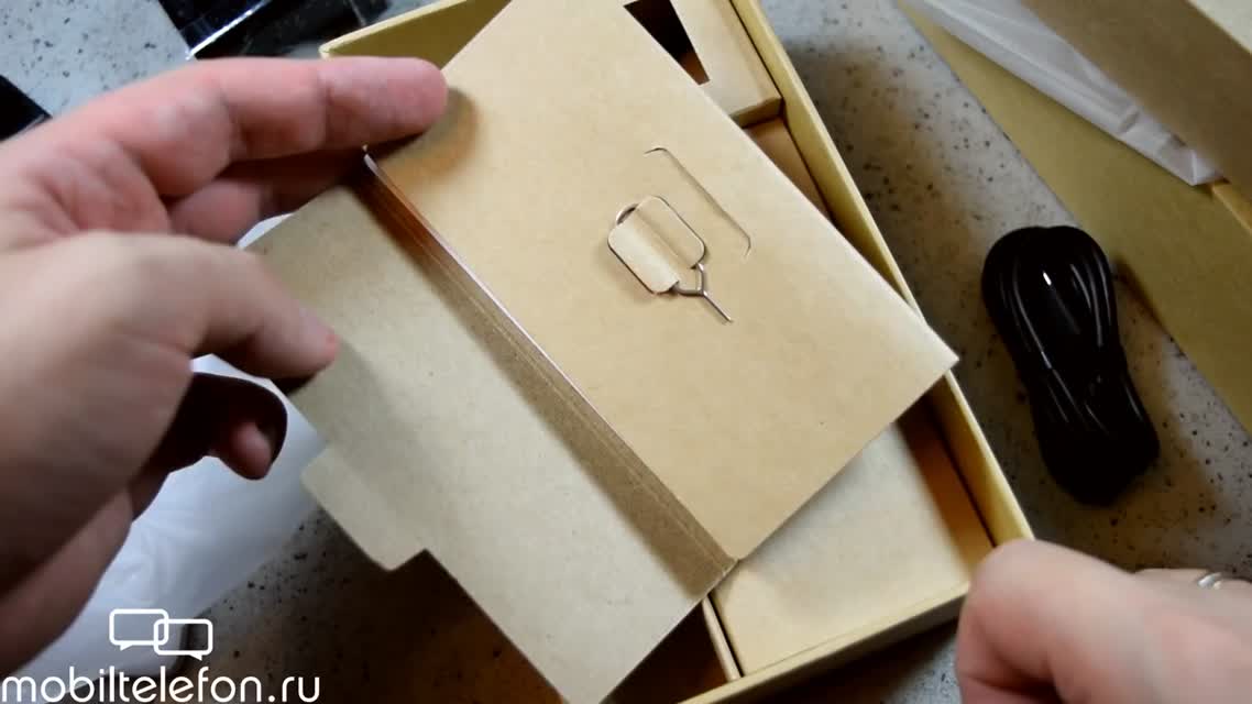 Распаковка Xiaomi Mi4i со вторым поколением Snapdragon 615 (unboxing)