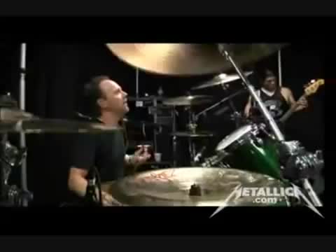 Metallica - Raining Blood 160509(HQ) soundcheck