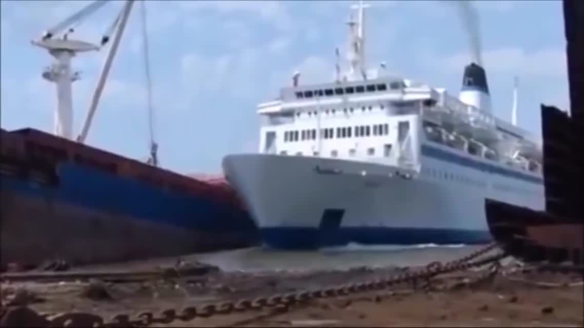 Top 10 Ship Crash Compilation HD