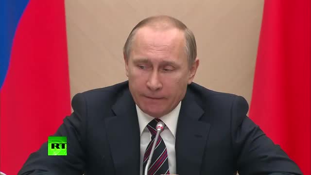 Путин призвал кабмин быть готовым к любому развитию ситуации в экономике