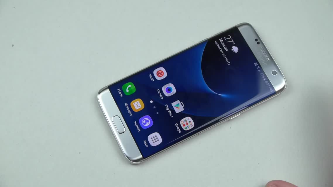Samsung Galaxy S7 Испытание молотком и ножом