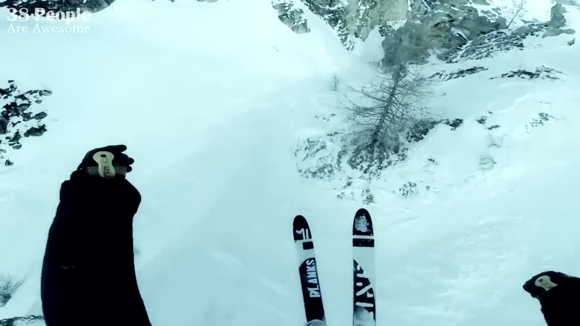 GoPro Extreme Downhill Skiing 38 People Are Awesome