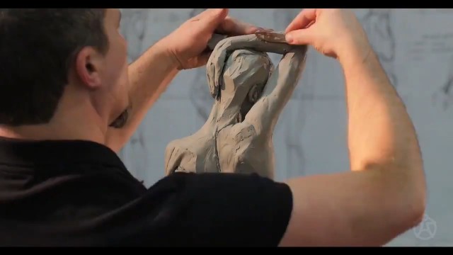 Time-lapse demo sculpting by Instructor Andrew Cawrse