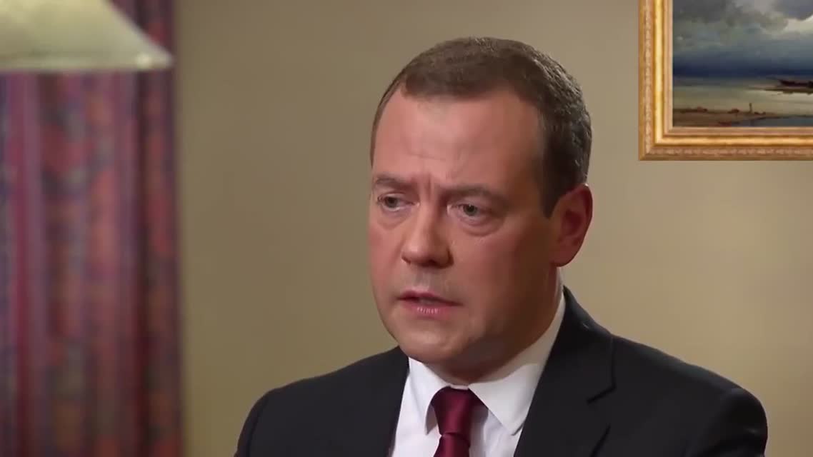 Реакция Медведева на расследование Навального
